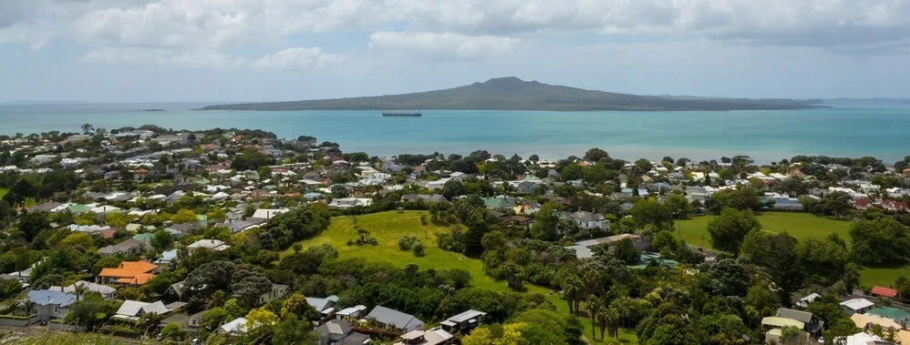 Moving to Auckland
