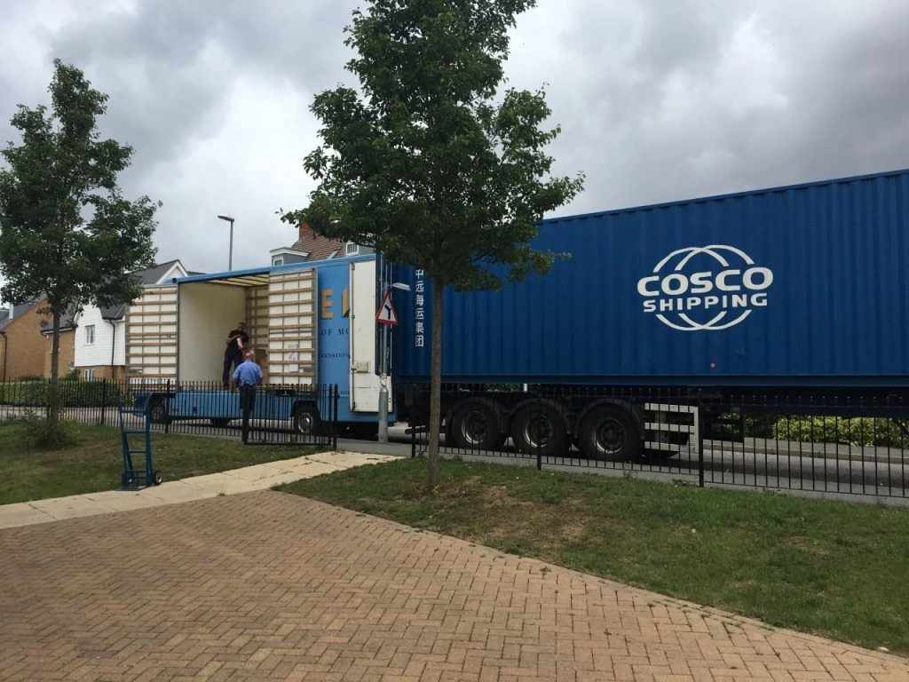 container picture of moving from the uk to the philippines